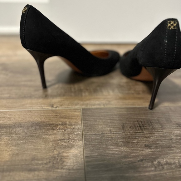 Coach black suede pumps size 10 - Picture 6 of 7